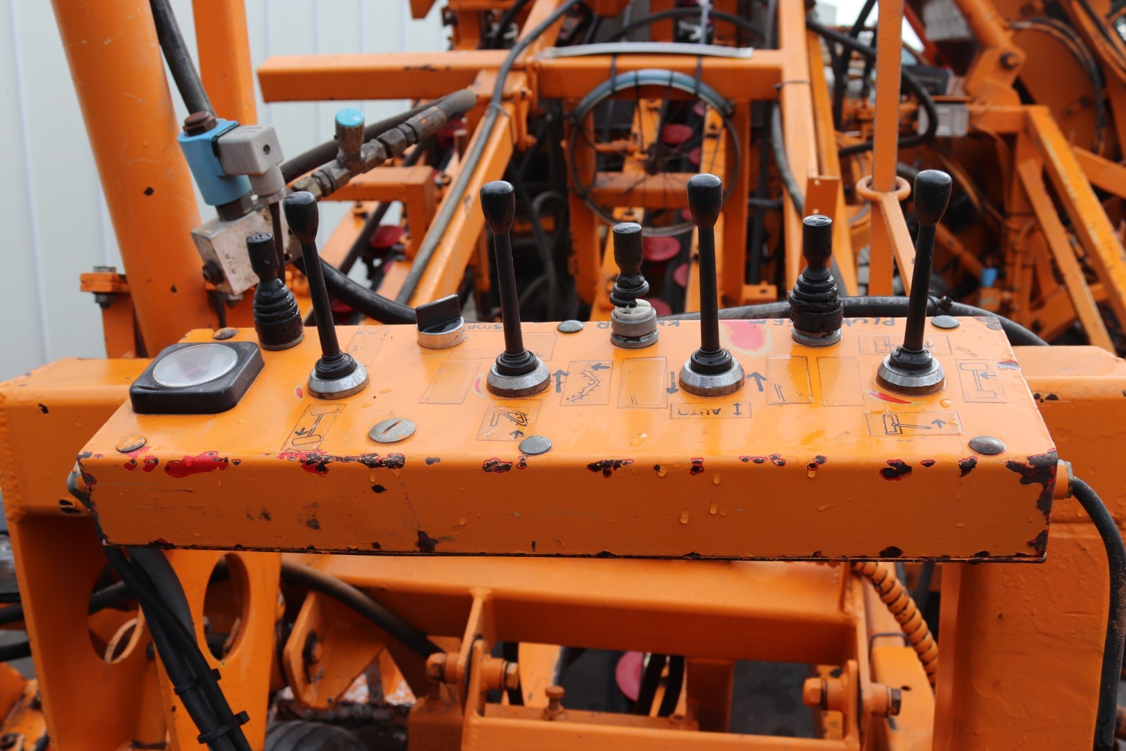 Vecon-RVL carrot harvester 2 rows