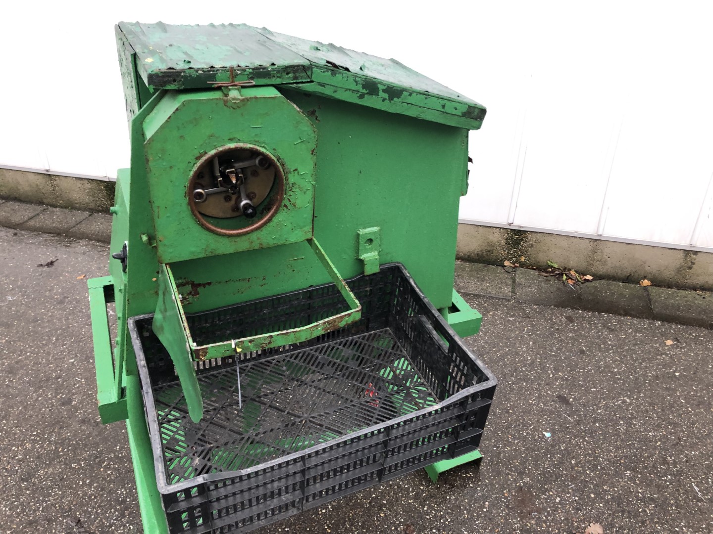 Jamafa Brussel sprout harvesting unit