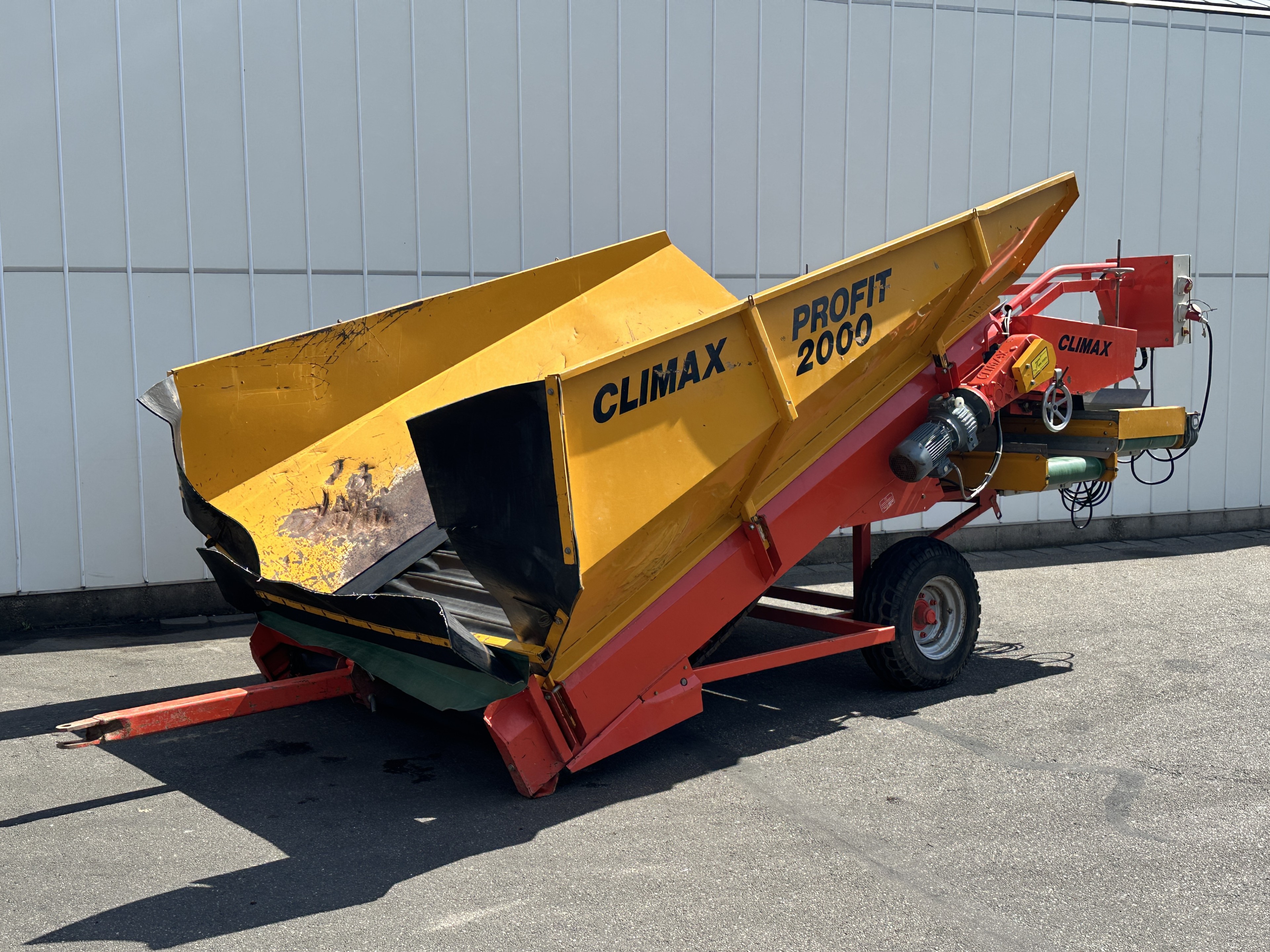 Climax CSB 2000P Приемный бункер