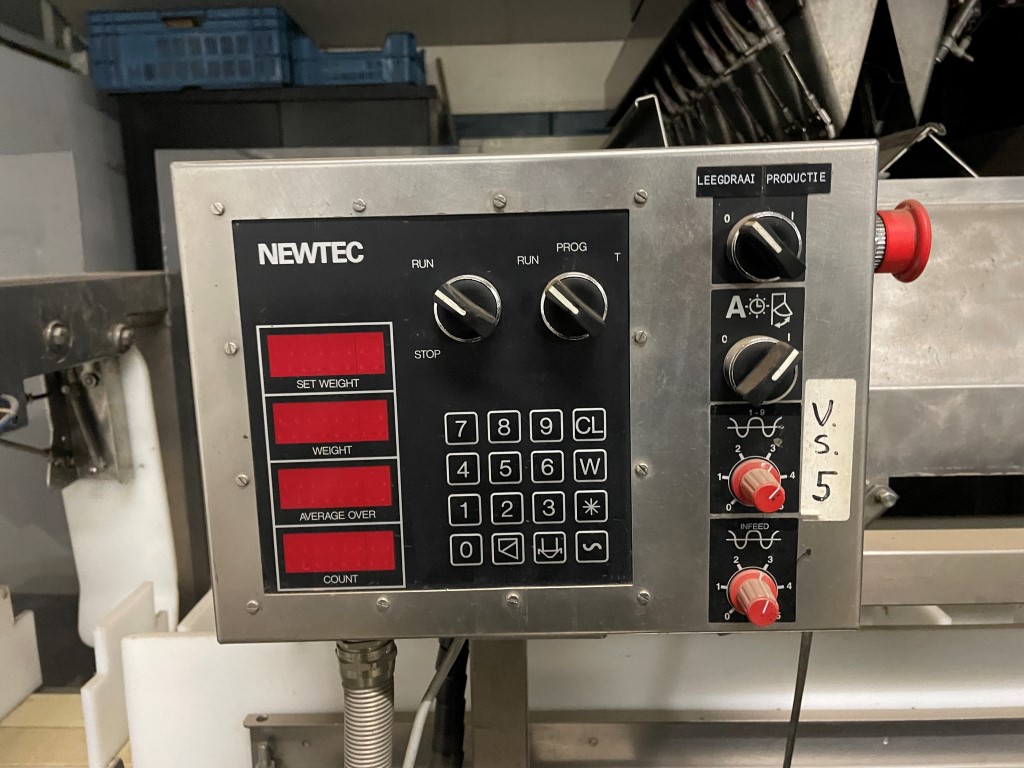 Линия взвешивания и упаковки корзин Newtec и Tong Peal