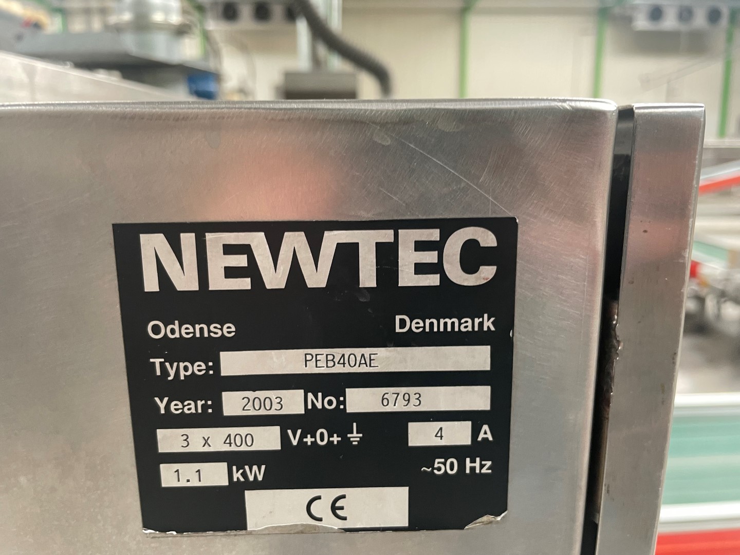 Весовой дозатор Newtec 2014A с упаковщиком PEB 40AE для яблок