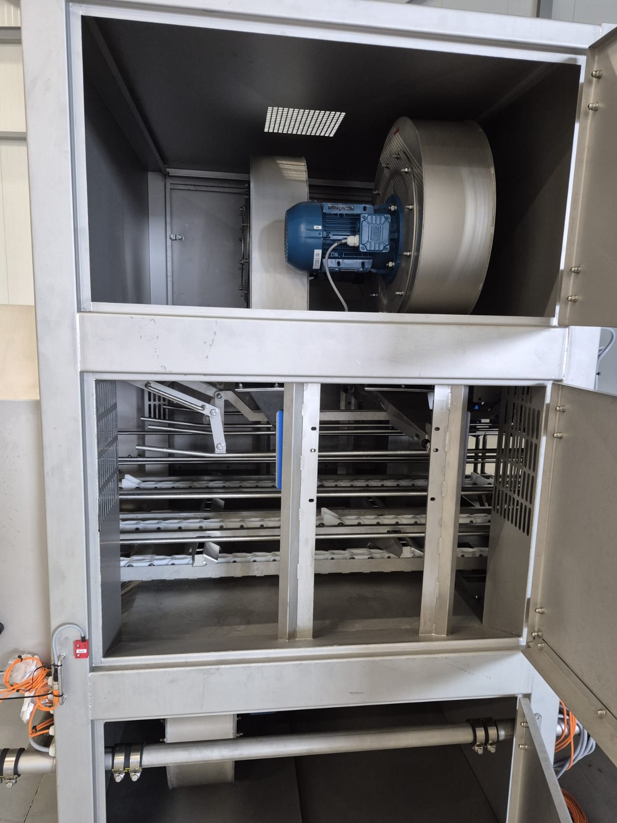 Unifortes UNI-W350.100H + UNI-D200.100 Машина для мойки ящиков и кассет