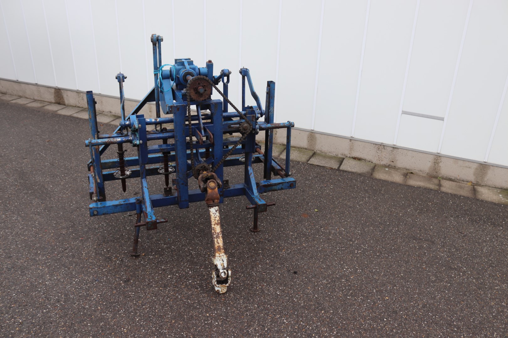 Leek hole punching machine 4 rows