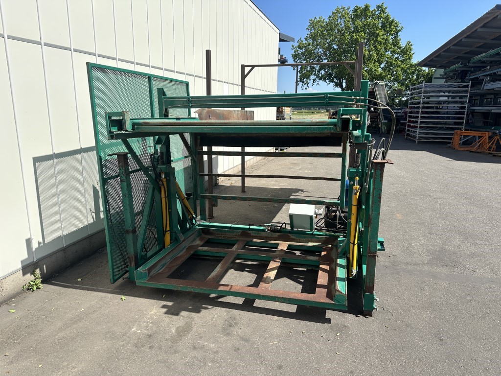 AWB �������������� ����������� � ���������� ���������� 300 x 195 ��