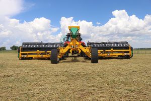 ��������� ����������������� CM240 � ������� ���������