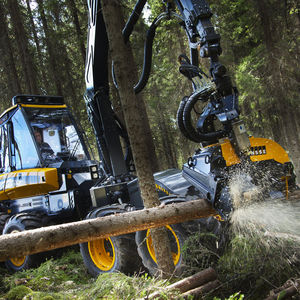 Ponsse AB : ������������������� ������� -