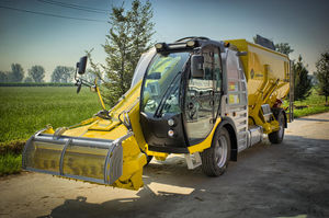 ������������ �������� ��������� GRIZZLY 8100 S ���������� � ����������� ���������� � 2 �������
