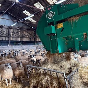 Spread-a-bale : �������������� -