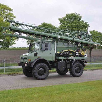 �������� ������������� Unimog ��� ������� ������� �� �������������� ������ ��������������