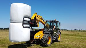 ���� 4 � 1 4 in 1 Bucket