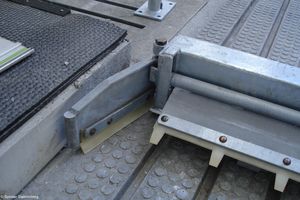 ����� ��� ������ �� ������ Slatted Floor Scraper ������ ��� �������� ���� ��������������