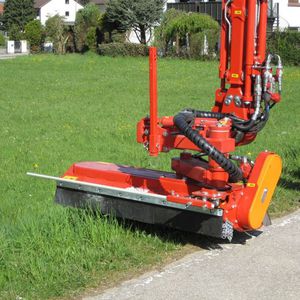 �������� ������� LSM 740 ��������