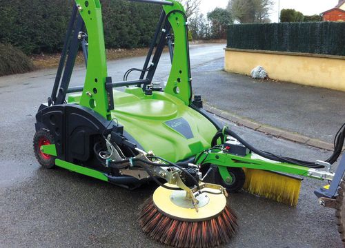 ��������� ������������ ������ CITY CLEAN ��� �����
