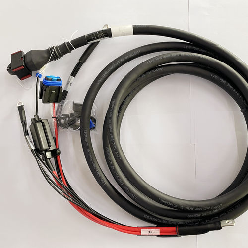 ������ ����������� FWH01196 ��� �������������������� ����� ������ ISOBUS