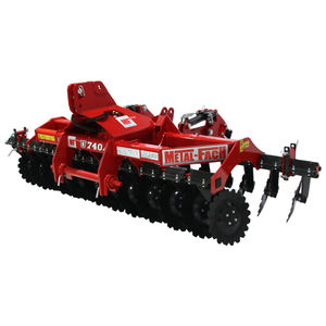 �������� ����������� U741 ������ �� ��� ����� � �������� ������������� �������������