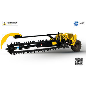 �������������� � ����� Tractor Trencher Self Creeper - Rudra 100 XT ��� ��������� �� �������