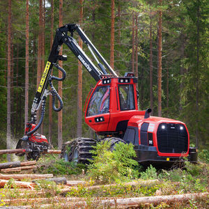 Komatsu Forest AB : ������������������� ������� -