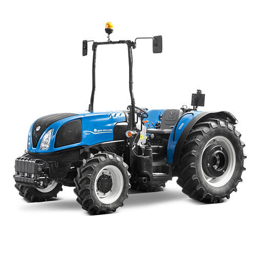 ������� 3 �������� T3F/LP ���������� � ROPS 4����������������� � ��������� �����