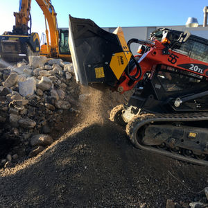 ������������ ���� MB-HDS320 ��� ����������� ����� ��� ���������� ��� �������-������������ �������
